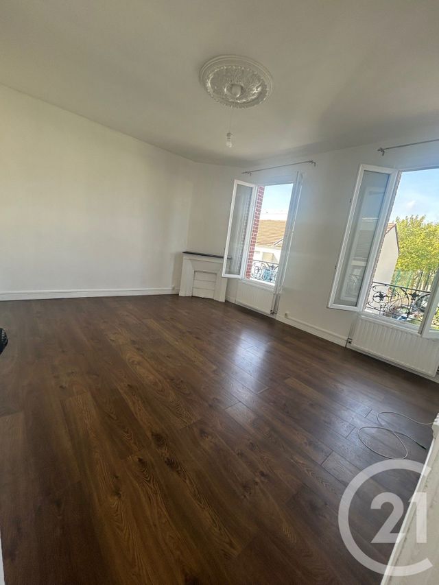 Appartement &agrave; louer - 4 pi&egrave;ces - 74 m2 - Colombes - 92 - ILE-DE-FRANCE