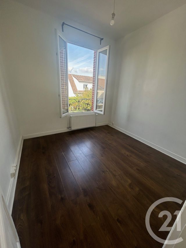 Appartement &agrave; louer - 4 pi&egrave;ces - 74 m2 - Colombes - 92 - ILE-DE-FRANCE