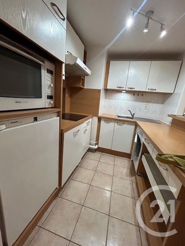 Appartement F2 &agrave; louer - 2 pi&egrave;ces - 45 m2 - Asnieres Sur Seine - 92 - ILE-DE-FRANCE