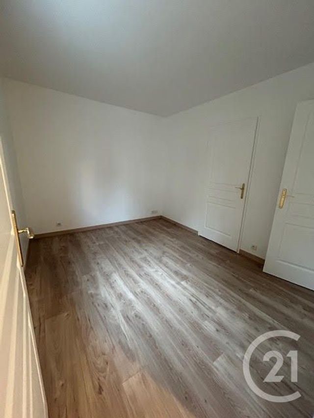 Appartement F2 &agrave; louer - 2 pi&egrave;ces - 45 m2 - Asnieres Sur Seine - 92 - ILE-DE-FRANCE