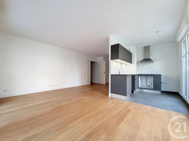 Appartement F4 &agrave; louer - 4 pi&egrave;ces - 84,73 m2 - Puteaux - 92 - ILE-DE-FRANCE