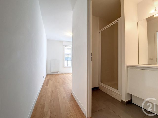 Appartement F4 &agrave; louer - 4 pi&egrave;ces - 84,73 m2 - Puteaux - 92 - ILE-DE-FRANCE