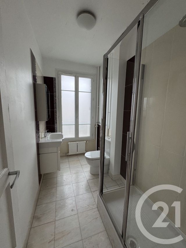 Appartement F3 &agrave; louer - 3 pi&egrave;ces - 62,40 m2 - Asnieres Sur Seine - 92 - ILE-DE-FRANCE