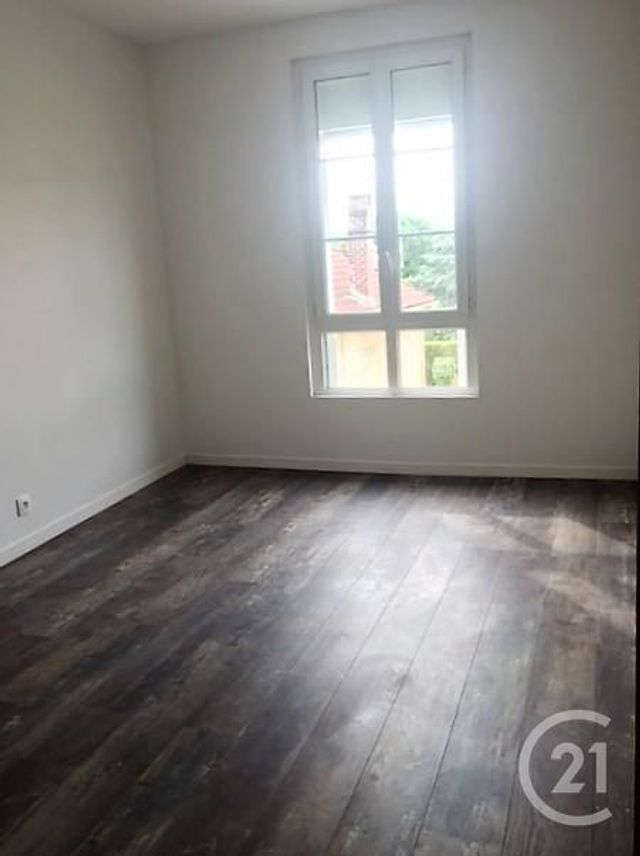 Appartement Duplex &agrave; louer - 3 pi&egrave;ces - 60 m2 - Meriel - 95 - ILE-DE-FRANCE
