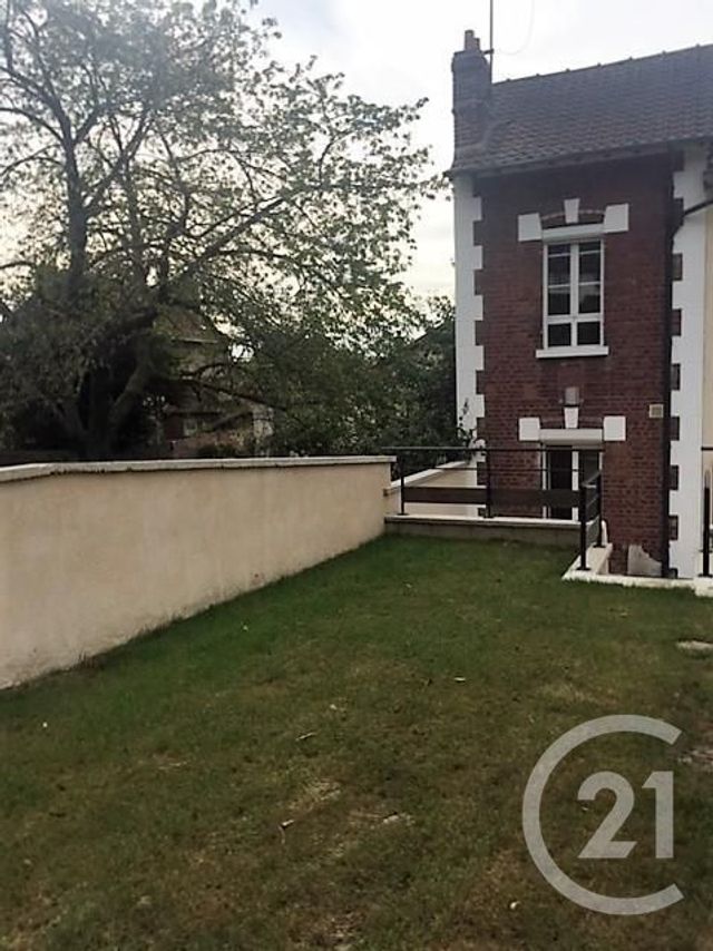 Appartement Duplex &agrave; louer - 3 pi&egrave;ces - 60 m2 - Meriel - 95 - ILE-DE-FRANCE