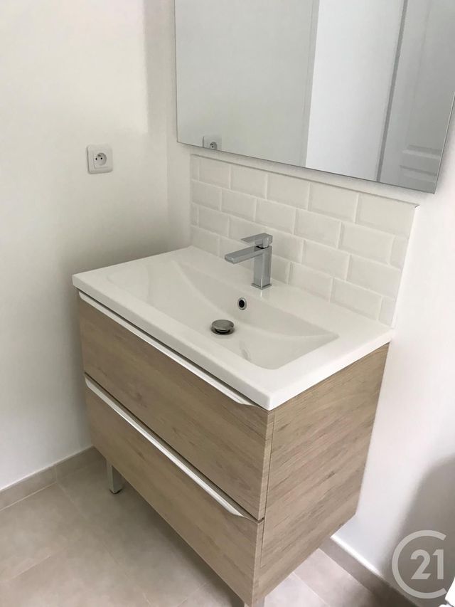 Appartement F1 &agrave; louer - 1 pi&egrave;ce - 23 m2 - L Isle Adam - 95 - ILE-DE-FRANCE