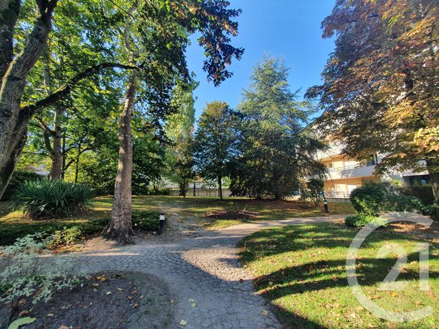 Appartement F3 à vendre - 3 pièces - 77,13 m2 - L Isle Adam - 95 - ILE-DE-FRANCE