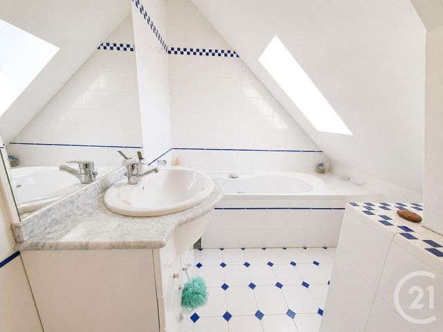 Maison &agrave; vendre - 8 pi&egrave;ces - 259,44 m2 - Nesles La Vallee - 95 - ILE-DE-FRANCE