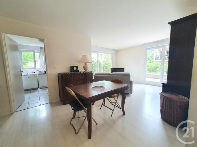 Appartement F3 à vendre - 3 pièces - 63,37 m2 - L Isle Adam - 95 - ILE-DE-FRANCE