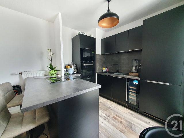 Appartement F3 à vendre - 3 pièces - 63 m2 - L Isle Adam - 95 - ILE-DE-FRANCE