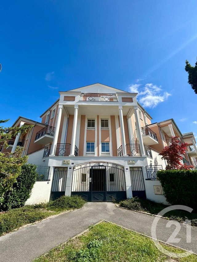 Appartement F2 à vendre - 2 pièces - 42,47 m2 - L Isle Adam - 95 - ILE-DE-FRANCE