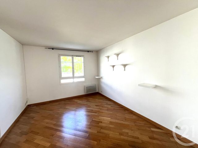 Appartement F2 à vendre - 2 pièces - 42,47 m2 - L Isle Adam - 95 - ILE-DE-FRANCE