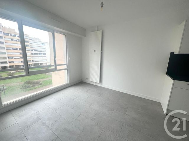 Appartement F3 à vendre - 3 pièces - 77,60 m2 - L Isle Adam - 95 - ILE-DE-FRANCE
