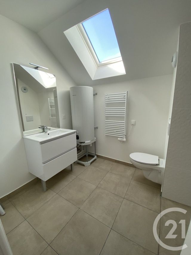 Appartement &agrave; louer - 2 pi&egrave;ces - 40,89 m2 - Chambly - 60 - PICARDIE