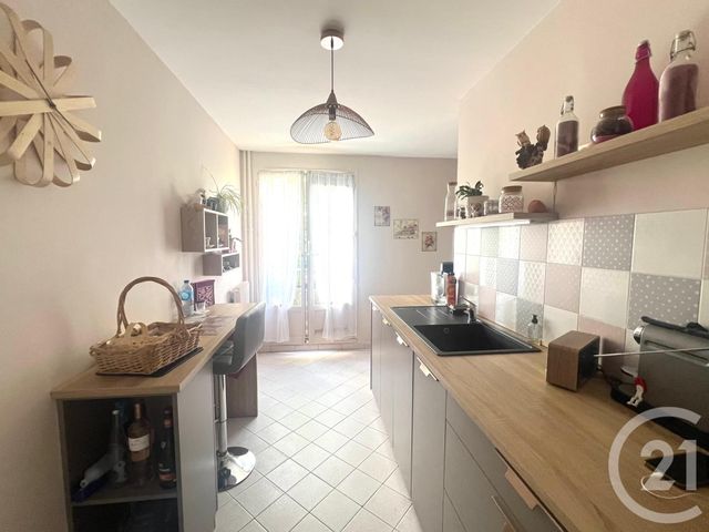 Appartement à vendre - 6 pièces - 78,52 m2 - L Isle Adam - 95 - ILE-DE-FRANCE