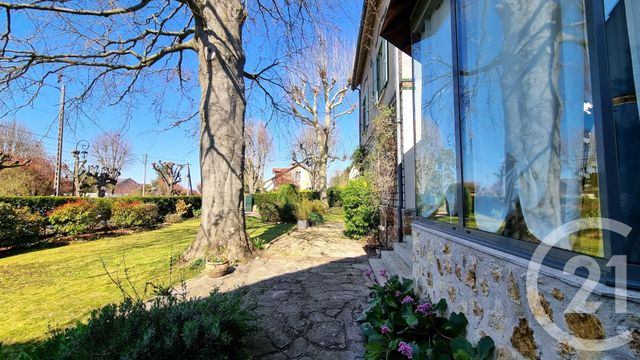 Maison à vendre - 8 pièces - 185,48 m2 - L Isle Adam - 95 - ILE-DE-FRANCE