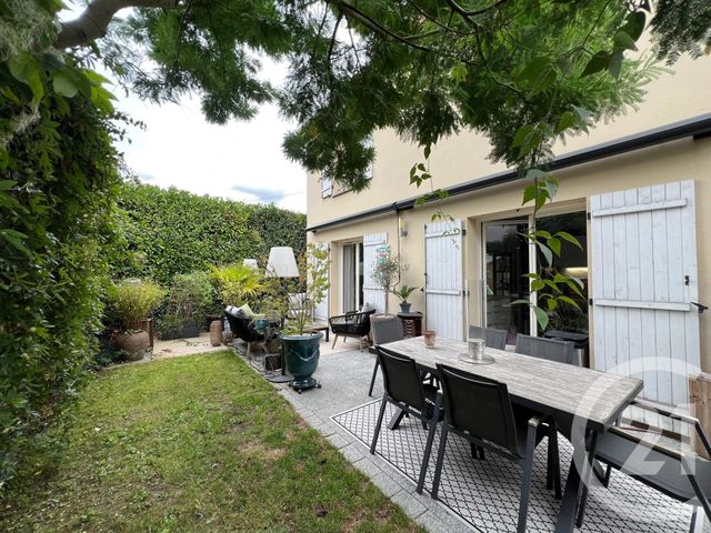 Prix immobilier ST OUEN L AUMONE - Photo d’une maison vendue