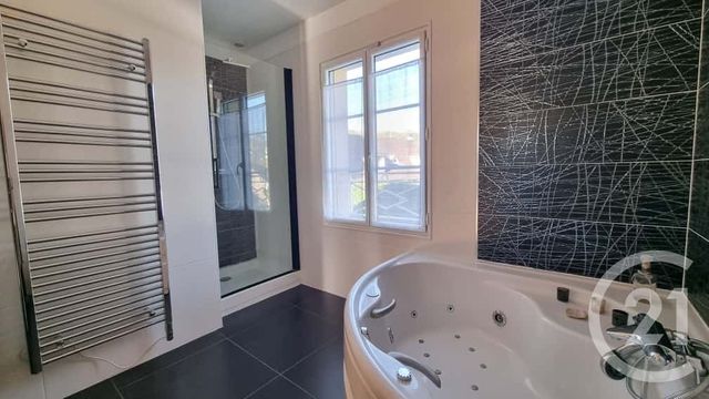 Maison à vendre - 7 pièces - 227,27 m2 - L Isle Adam - 95 - ILE-DE-FRANCE