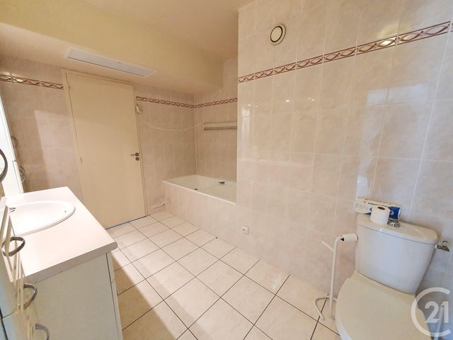 Appartement &agrave; louer - 6 pi&egrave;ces - 110,46 m2 - L Isle Adam - 95 - ILE-DE-FRANCE