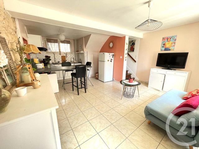 Maison &agrave; louer - 3 pi&egrave;ces - 61,33 m2 - Parmain - 95 - ILE-DE-FRANCE