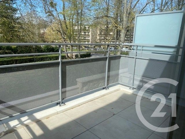 Appartement &agrave; louer - 3 pi&egrave;ces - 63,90 m2 - L Isle Adam - 95 - ILE-DE-FRANCE