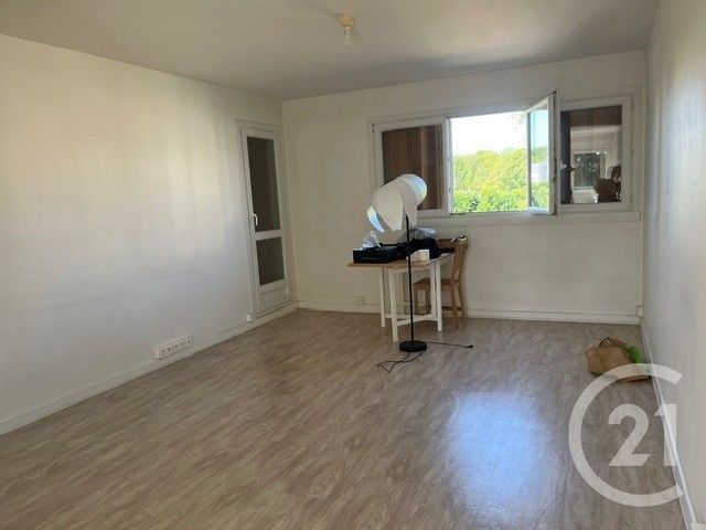 Appartement &agrave; louer - 3 pi&egrave;ces - 56,34 m2 - L Isle Adam - 95 - ILE-DE-FRANCE