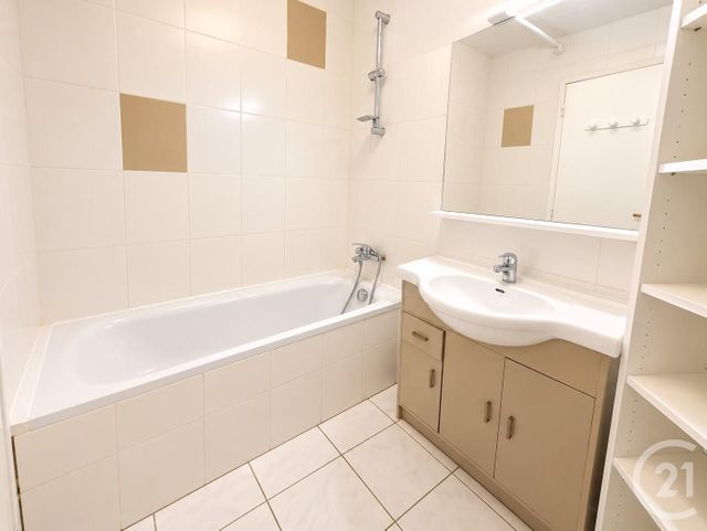 Appartement F3 &agrave; vendre - 3 pi&egrave;ces - 66,37 m2 - L Isle Adam - 95 - ILE-DE-FRANCE