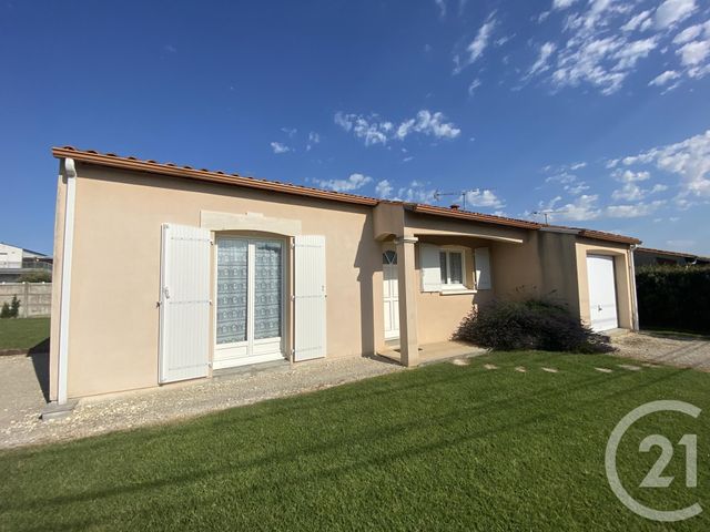 Maison à louer - 4 pièces - 70 m2 - Fouras - 17 - POITOU-CHARENTES