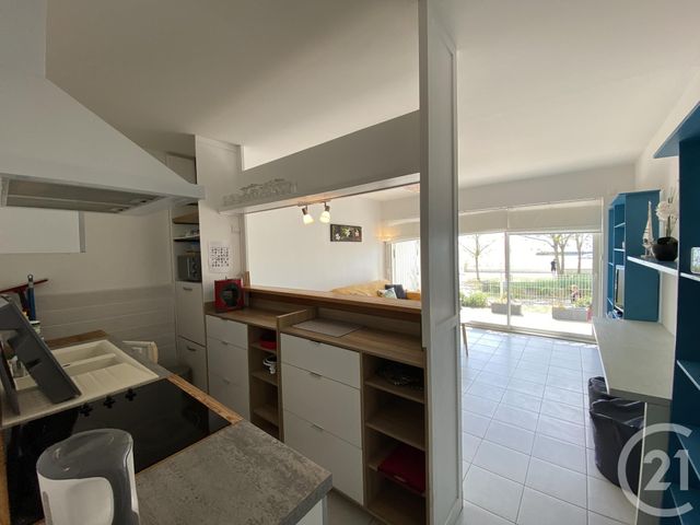 Appartement &agrave; louer - 2 pi&egrave;ces - 36 m2 - Fouras - 17 - POITOU-CHARENTES