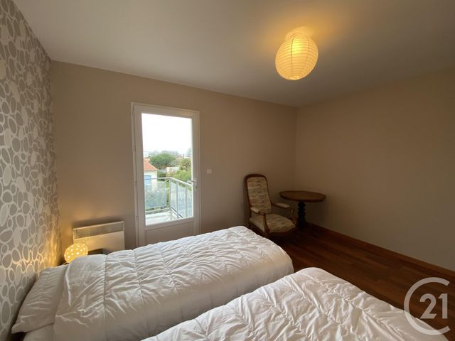 Maison &agrave; louer - 5 pi&egrave;ces - 140 m2 - Fouras - 17 - POITOU-CHARENTES