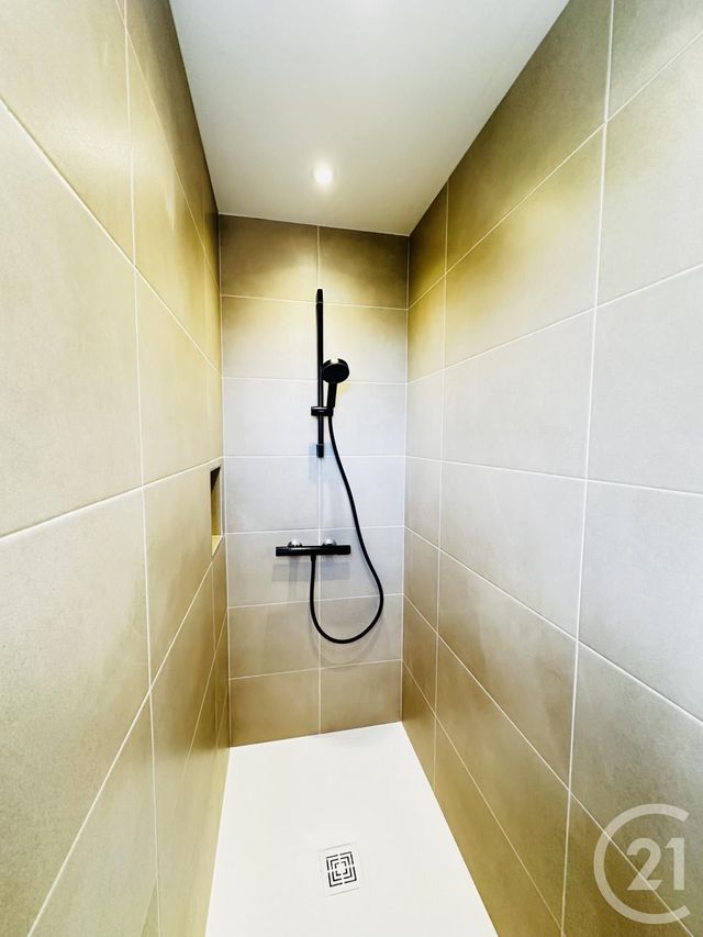 Maison &agrave; louer - 5 pi&egrave;ces - 77 m2 - Fouras - 17 - POITOU-CHARENTES