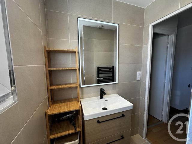 Maison &agrave; louer - 5 pi&egrave;ces - 77 m2 - Fouras - 17 - POITOU-CHARENTES