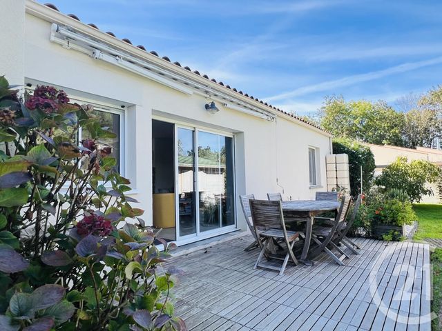 maison - ST LAURENT DE LA PREE - 17