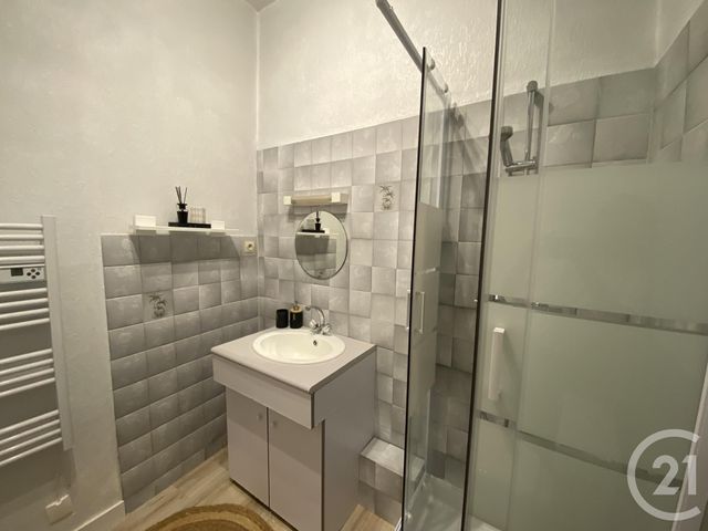 Appartement T2 &agrave; louer - 2 pi&egrave;ces - 32 m2 - Fouras - 17 - POITOU-CHARENTES