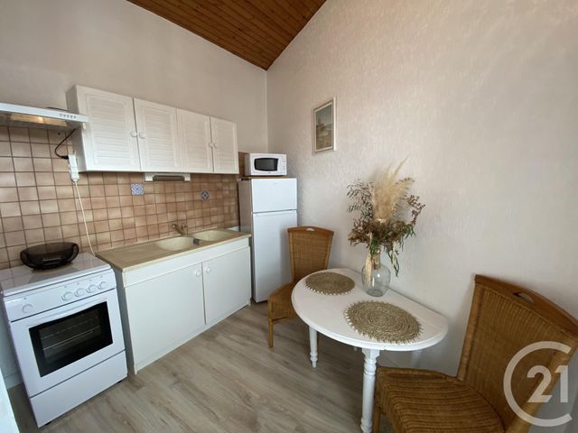 Appartement T2 &agrave; louer - 2 pi&egrave;ces - 32 m2 - Fouras - 17 - POITOU-CHARENTES