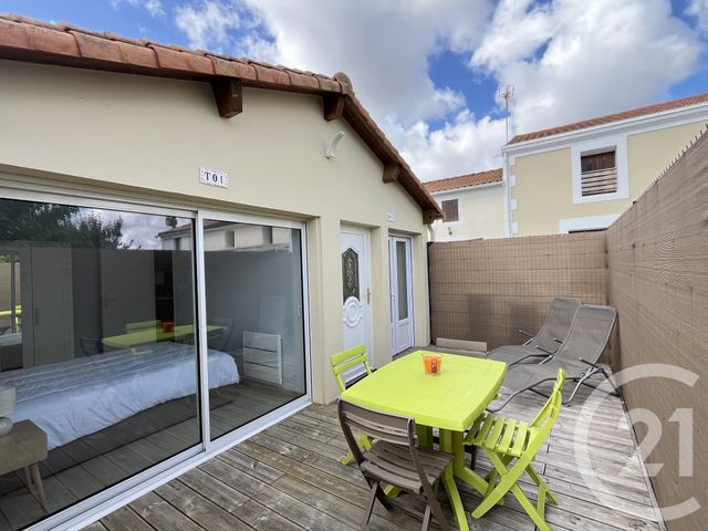 Maison à vendre - 5 pièces - 103,20 m2 - St Laurent De La Pree - 17 - POITOU-CHARENTES