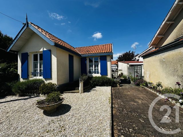 Maison à louer - 4 pièces - 62 m2 - Fouras - 17 - POITOU-CHARENTES