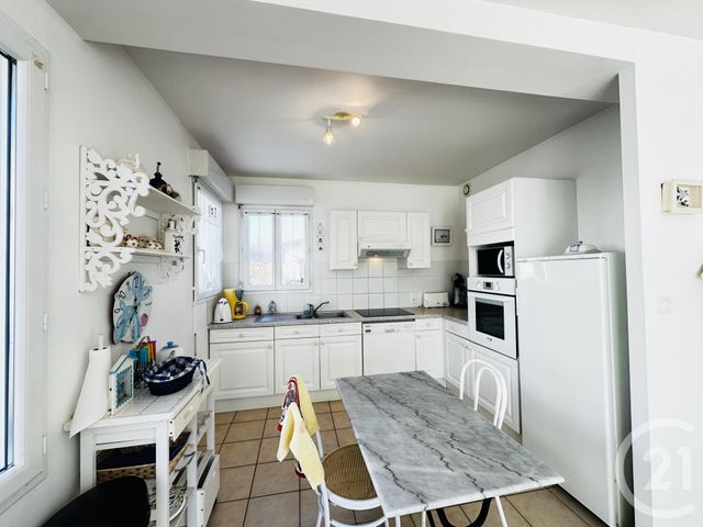 Maison à louer - 5 pièces - 80 m2 - Fouras - 17 - POITOU-CHARENTES