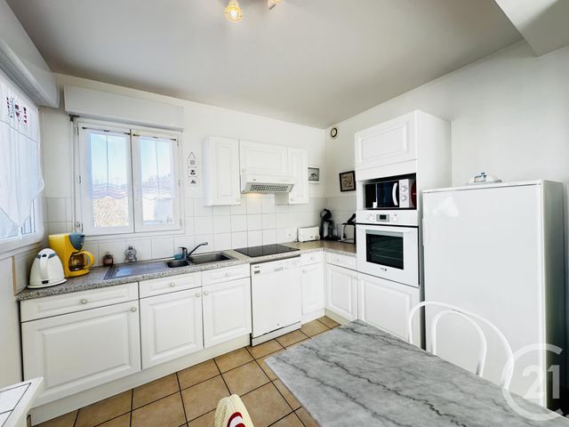 Maison à louer - 5 pièces - 80 m2 - Fouras - 17 - POITOU-CHARENTES