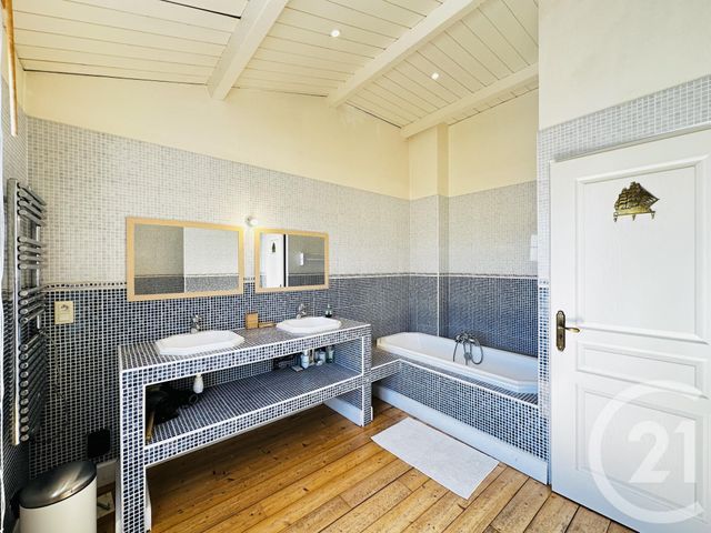 Maison &agrave; louer - 6 pi&egrave;ces - 170 m2 - Fouras - 17 - POITOU-CHARENTES