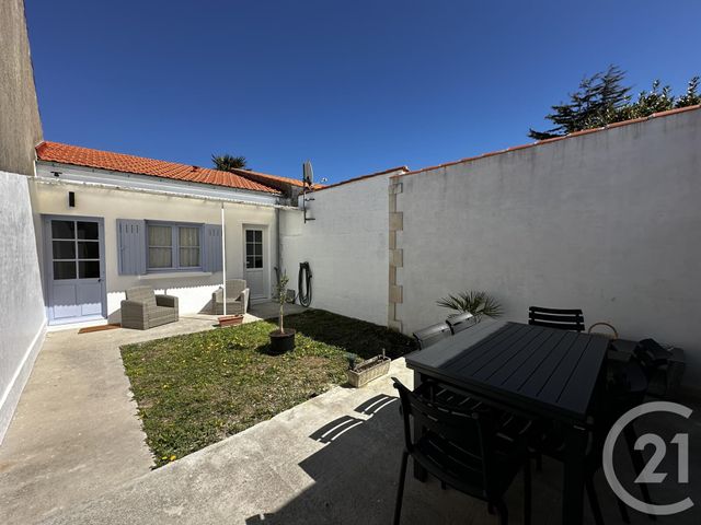 Maison à louer - 3 pièces - 70 m2 - Fouras - 17 - POITOU-CHARENTES