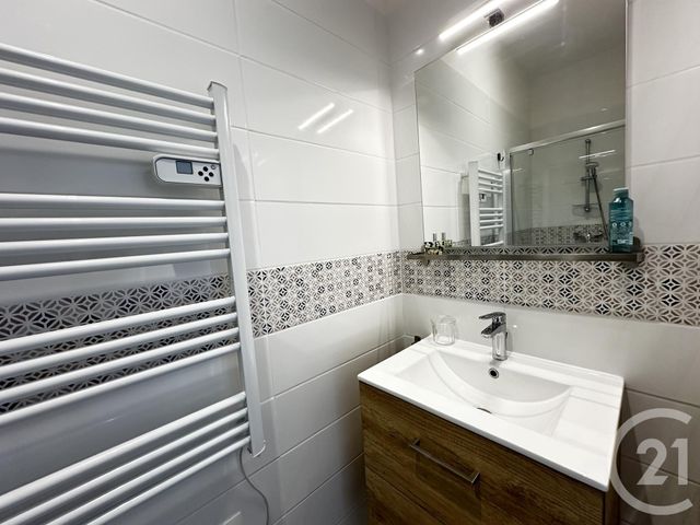 Maison à louer - 3 pièces - 70 m2 - Fouras - 17 - POITOU-CHARENTES