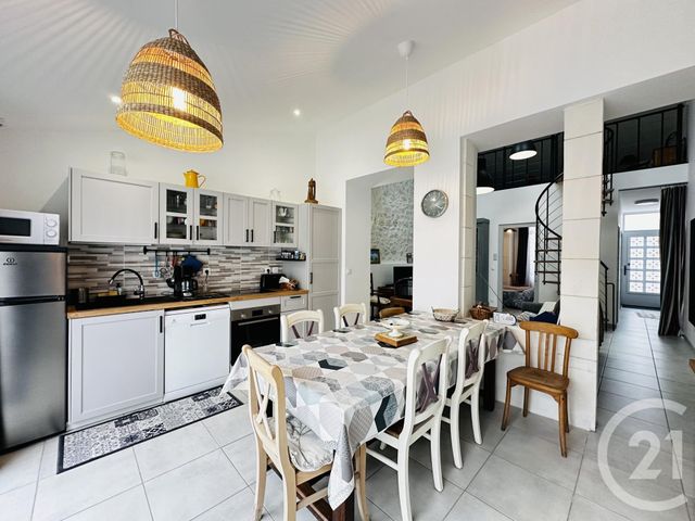 Maison à louer - 3 pièces - 70 m2 - Fouras - 17 - POITOU-CHARENTES