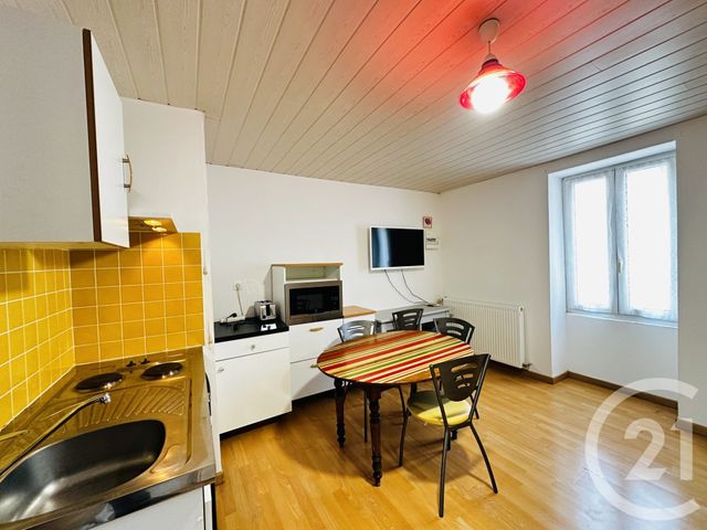 Appartement F1 &agrave; louer - 1 pi&egrave;ce - 24 m2 - Tonnay Charente - 17 - POITOU-CHARENTES