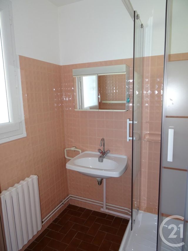 Appartement F2 &agrave; louer - 2 pi&egrave;ces - 38 m2 - Fouras - 17 - POITOU-CHARENTES