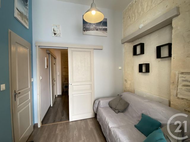 Appartement &agrave; louer - 2 pi&egrave;ces - 37,69 m2 - Rochefort - 17 - POITOU-CHARENTES