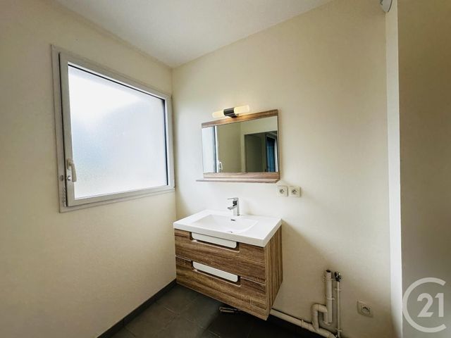 Appartement F2 &agrave; louer - 2 pi&egrave;ces - 53,25 m2 - Fouras - 17 - POITOU-CHARENTES