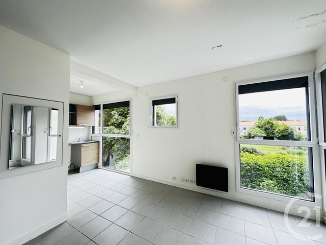 Appartement F2 &agrave; louer - 2 pi&egrave;ces - 53,25 m2 - Fouras - 17 - POITOU-CHARENTES