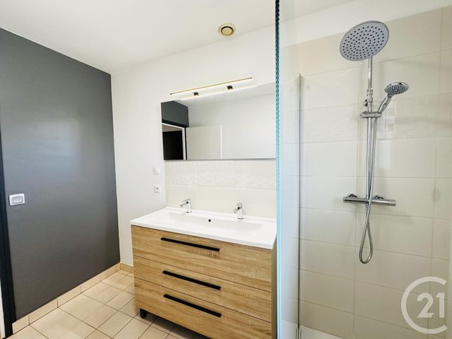 Maison &agrave; louer - 4 pi&egrave;ces - 89,24 m2 - Fouras - 17 - POITOU-CHARENTES