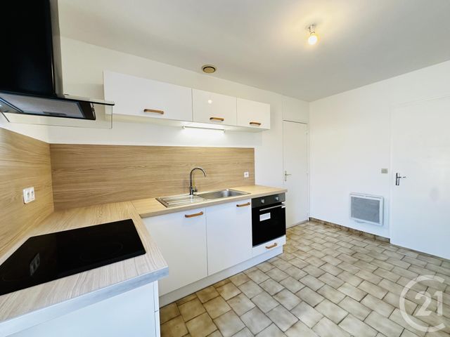 Maison &agrave; louer - 4 pi&egrave;ces - 89,24 m2 - Fouras - 17 - POITOU-CHARENTES